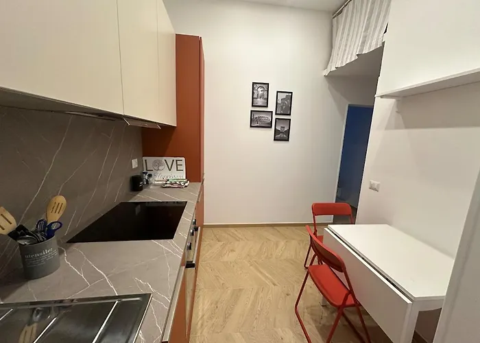 New On The Way To Metro C Colosseum Apartamento Roma